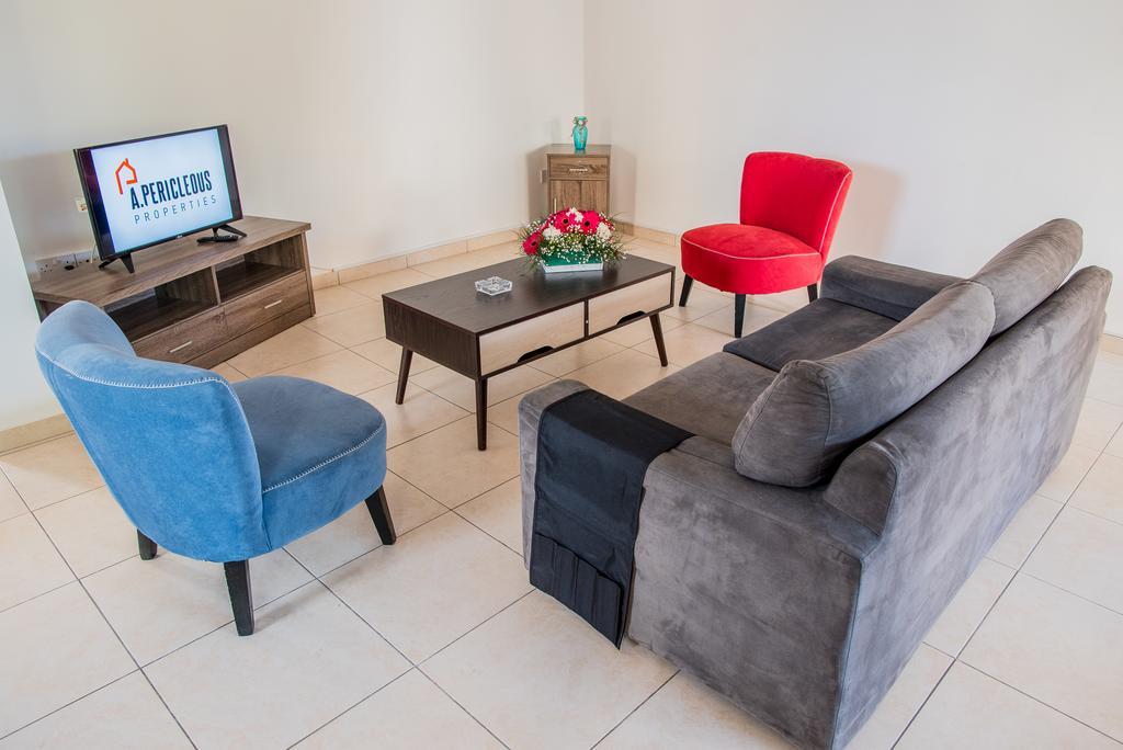 Diana Apartment Paphos Esterno foto